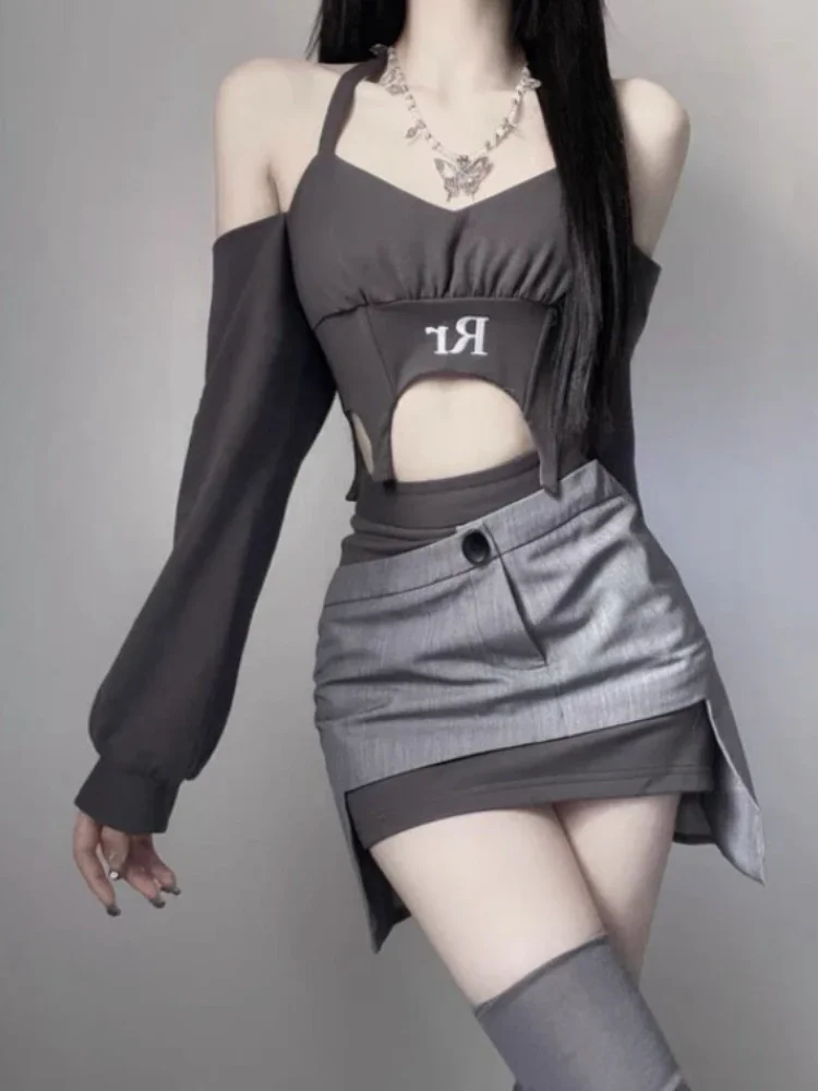 Сексуальный топ с открытыми плечами и длинными рукавами для женщин + модные нерегулярные облегающие юбки Y2k, новинка лета 2023 года, комплекты из двух предметов
Сексуальный топ с открытыми плечами и длинными рукавами для женщин + модные нерегулярные облегающие юбки Y2k, новинка лета 2023 года, комплекты из двух предметов