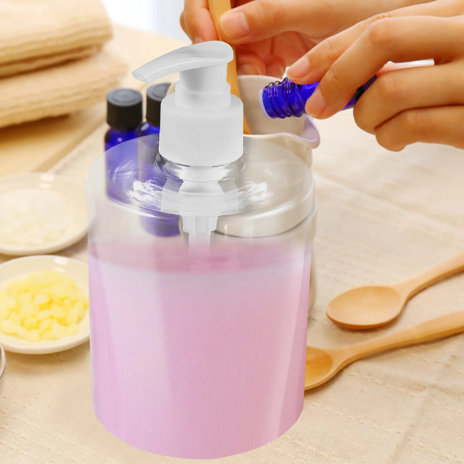 Plastic Soap Dispenser Clear Lotion Bottles Refillable Shampoo Bottle with Pump for Bathroom Home Hotel Body Wash Container
Plastic Soap Dispenser Clear Lotion Bottles Refillable Shampoo Bottle with Pump for Bathroom Home Hotel Body Wash Container