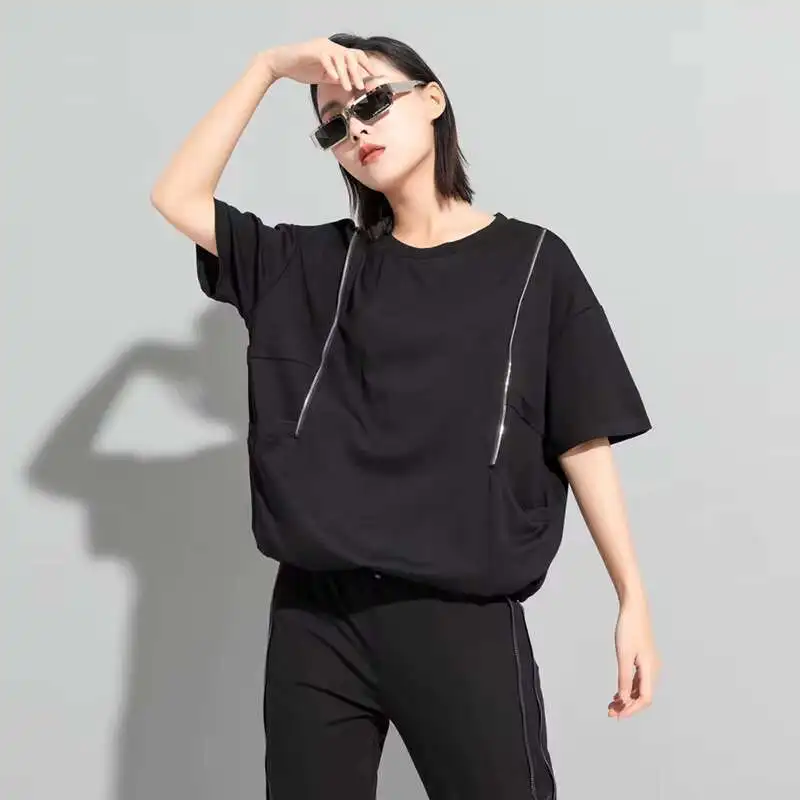 Ladies Short Sleeve T-Shirt Summer New Classic Dark Street Personality Zipper Decoration Loose Leisure Large Size Half Sleeve
Ladies Short Sleeve T-Shirt Summer New Classic Dark Street Personality Zipper Decoration Loose Leisure Large Size Half Sleeve