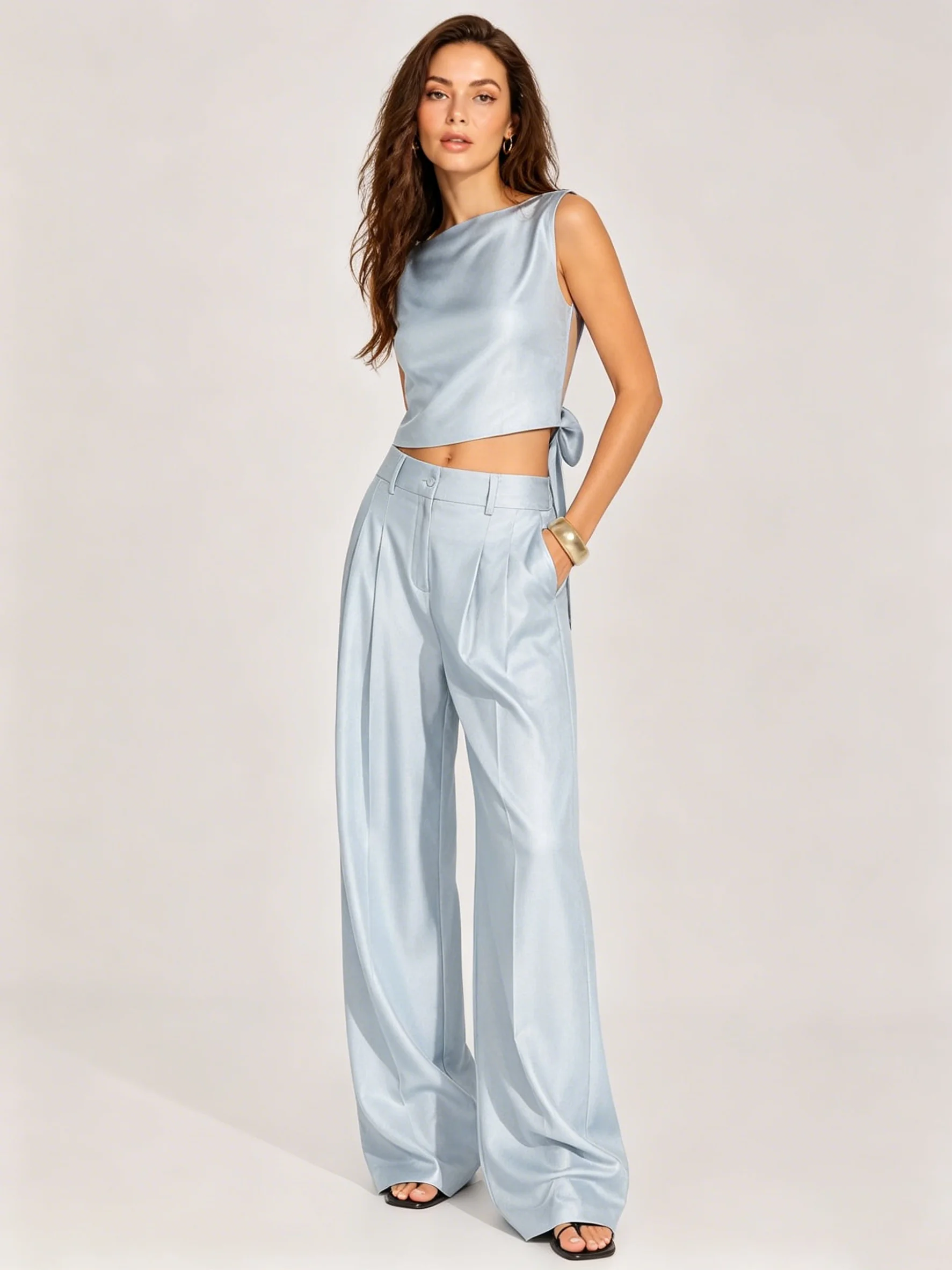 LIMO Women Satin 2 Piece Outfit Back Bow Sleeveless Crop Top High Waist Wide Leg Pants Set
LIMO Women Satin 2 Piece Outfit Back Bow Sleeveless Crop Top High Waist Wide Leg Pants Set