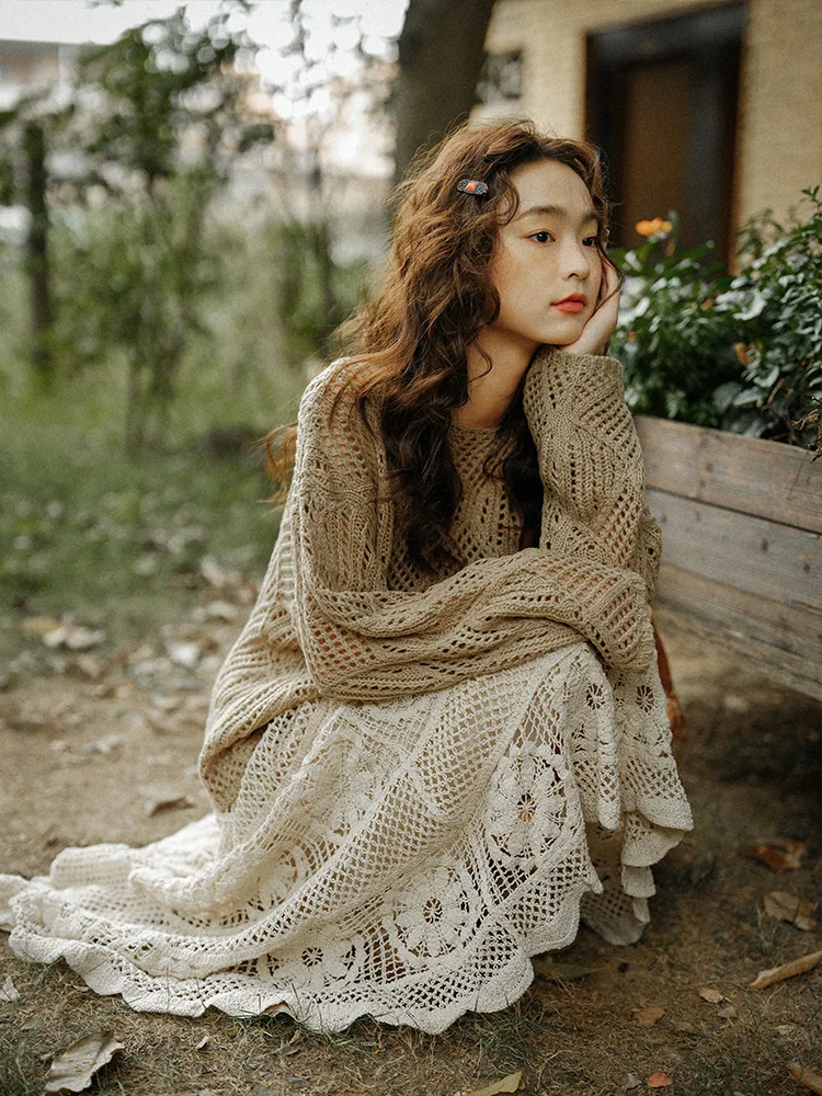 Slimming A-Line Midi Maxi Knitted Skirt with Lace Hollow out Design in Yarn Elastic Waist Vintage Style Universal Fashion
Slimming A-Line Midi Maxi Knitted Skirt with Lace Hollow out Design in Yarn Elastic Waist Vintage Style Universal Fashion