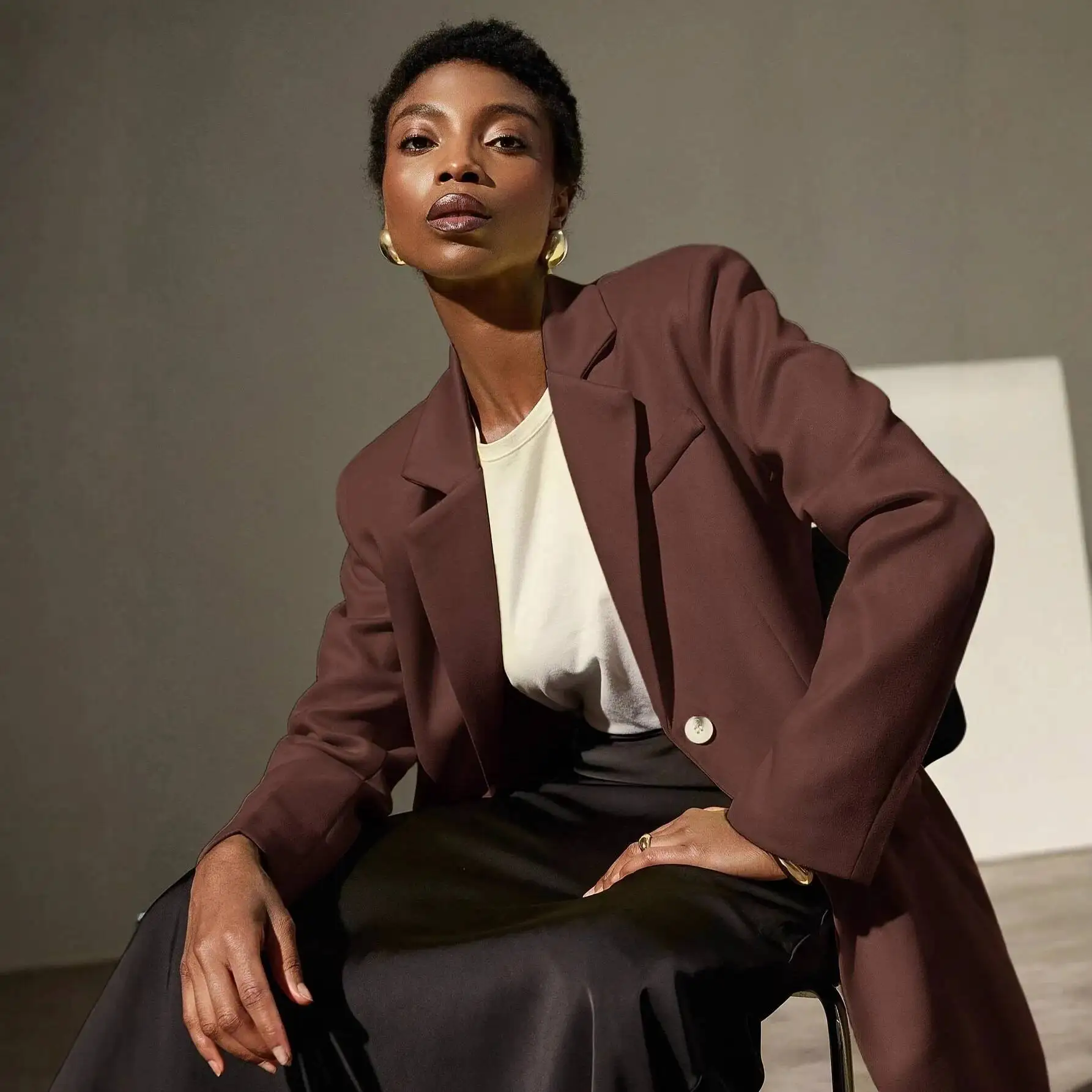 Business 2025 Women's Casual Blazer Minimalist Design Women's Spring and Autumn Blazer with Belt 9905
Business 2025 Women's Casual Blazer Minimalist Design Women's Spring and Autumn Blazer with Belt 9905