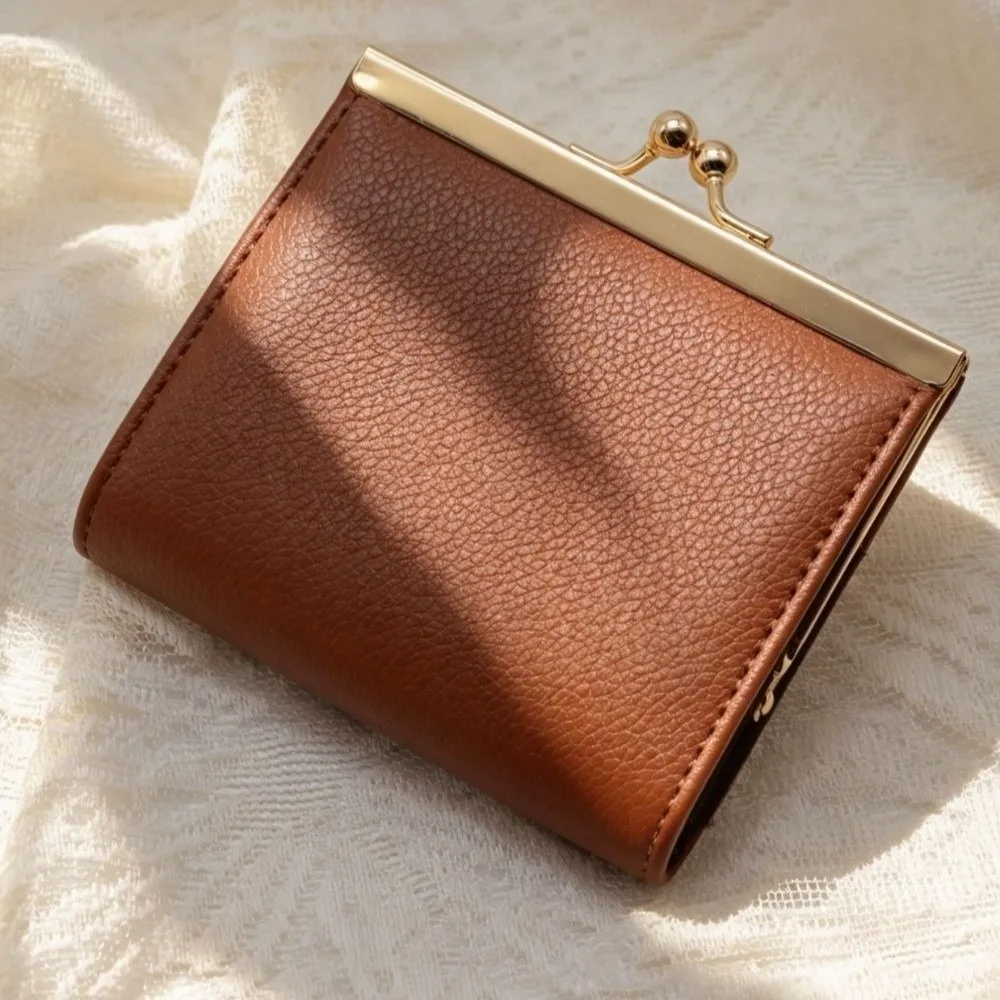 Multi Card Slot Hand Coin Purse Small Size Kiss Lock Buckle Card Holder Clip Wallet Compact Durable Money Storage Bag
Multi Card Slot Hand Coin Purse Small Size Kiss Lock Buckle Card Holder Clip Wallet Compact Durable Money Storage Bag