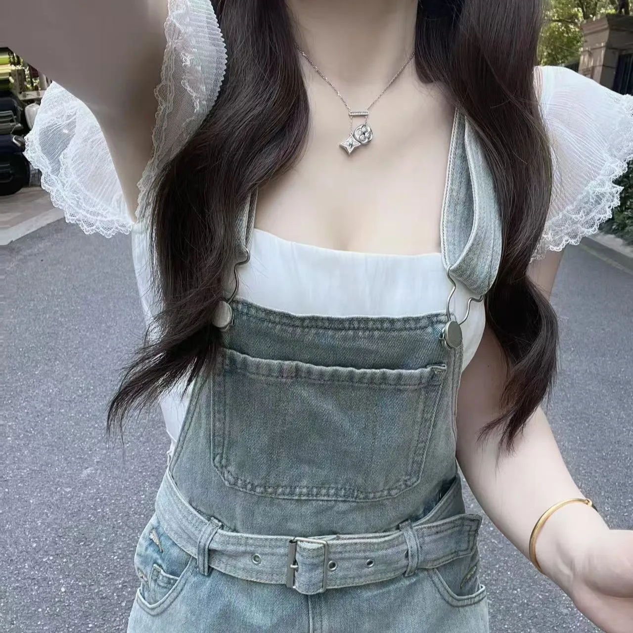 Sweet Youthful Denim Overalls Women's Summer Small Size Waist Cinching Slimming Short Skirt Sexy Girl Dress Low Waist Blue Denim
Sweet Youthful Denim Overalls Women's Summer Small Size Waist Cinching Slimming Short Skirt Sexy Girl Dress Low Waist Blue Denim