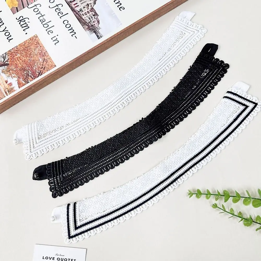 Casual Lace Fake Collar Pearl Button Water Soluble Front Tie Embroidered Pearl Button Detachable Clothes Accessories For Women
Casual Lace Fake Collar Pearl Button Water Soluble Front Tie Embroidered Pearl Button Detachable Clothes Accessories For Women