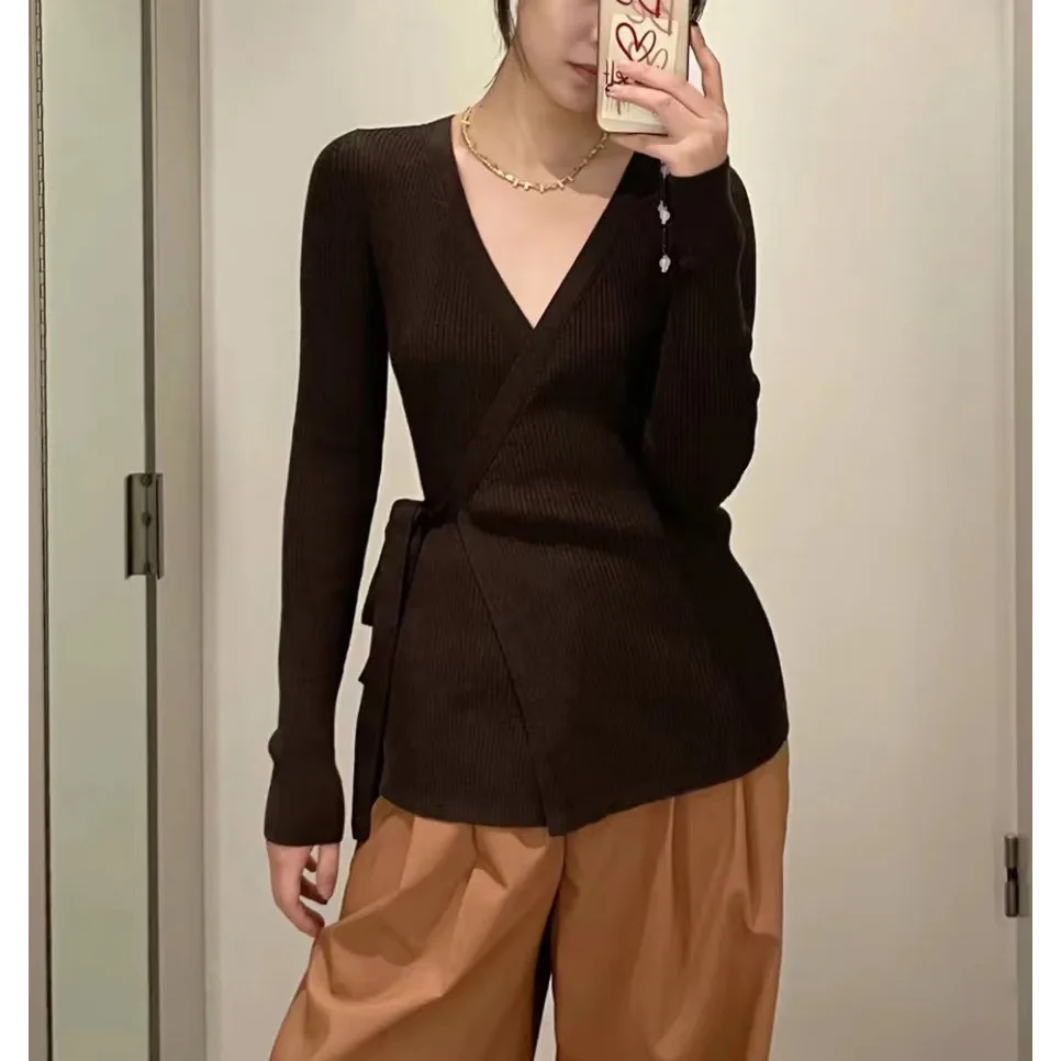 Women Wrap Lace-up Knit Cardigan V-Neck Long Sleeve Fashion Slim Waist Sweater Tops Female Solid Color Knitwear
Women Wrap Lace-up Knit Cardigan V-Neck Long Sleeve Fashion Slim Waist Sweater Tops Female Solid Color Knitwear