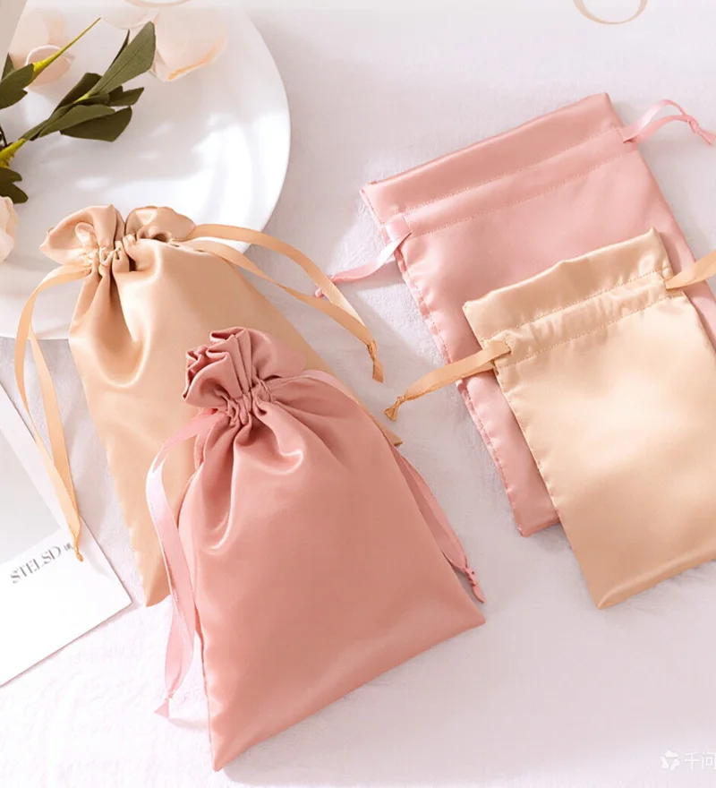 Premium Satin Jewelry Pouch Eco-Friendly Dustproof Drawstring Bag for Makeup Beauty Cosmetic Storage Dust Sack
Premium Satin Jewelry Pouch Eco-Friendly Dustproof Drawstring Bag for Makeup Beauty Cosmetic Storage Dust Sack