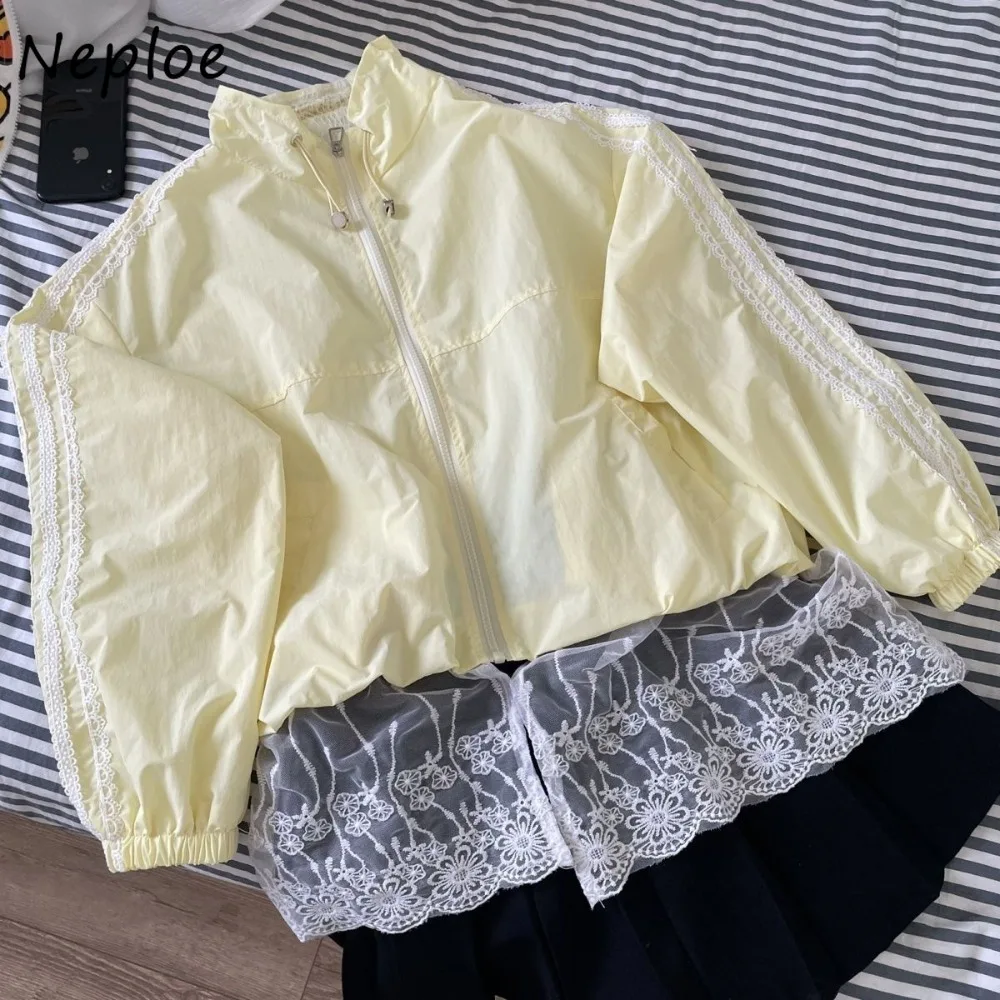 Neploe Loose Mesh Fresh Elegant Preppy Style Coat Sunscreen Europe New Small Fellow Sweet Jacket All-match Lace Patchwork Tops
Neploe Loose Mesh Fresh Elegant Preppy Style Coat Sunscreen Europe New Small Fellow Sweet Jacket All-match Lace Patchwork Tops