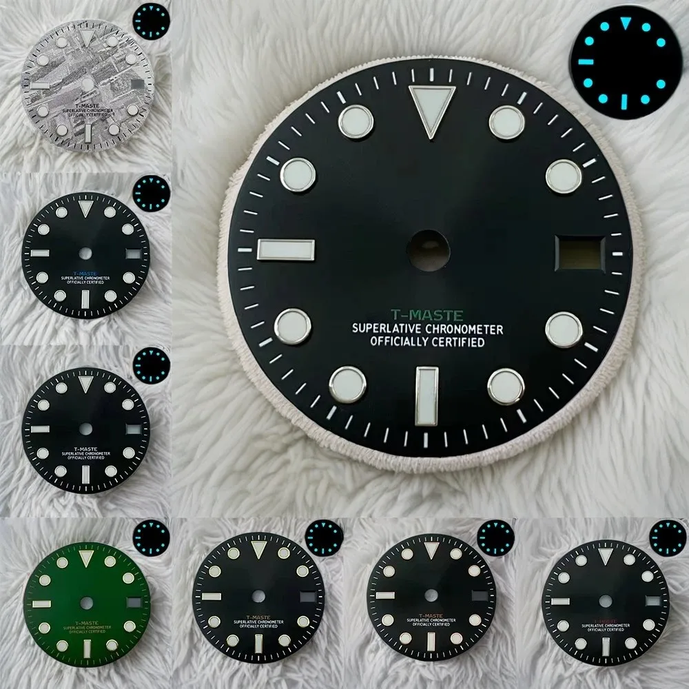 28.5mm S Logo GMT Meteorite Dial Suitable For High Quality NH34 Janpan Movement Ice Blue Luminous Watch Modification Accessories 
28.5mm S Logo GMT Meteorite Dial Suitable For High Quality NH34 Janpan Movement Ice Blue Luminous Watch Modification Accessories