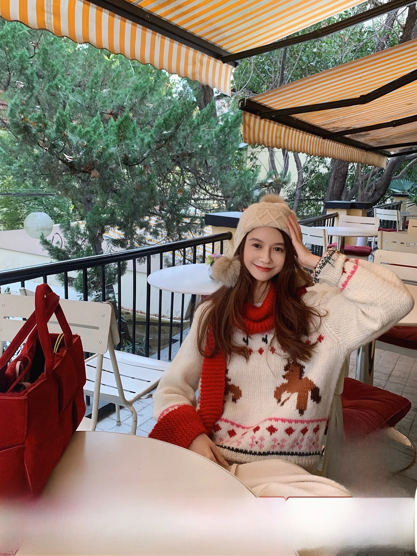 100% шерстяной вязаный свитер с исландским узором, ручная вышивка, круглый вырез, мягкий шерстяной трикотаж, винтажный стиль
100% шерстяной вязаный свитер с исландским узором, ручная вышивка, круглый вырез, мягкий шерстяной трикотаж, винтажный стиль