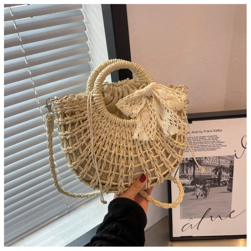 Fabric Commuting Shoulder Bags Spring New Solid Ladies Bags on Sale 2025 Brand Large Capacity Versatile Women's Handbag
Fabric Commuting Shoulder Bags Spring New Solid Ladies Bags on Sale 2025 Brand Large Capacity Versatile Women's Handbag