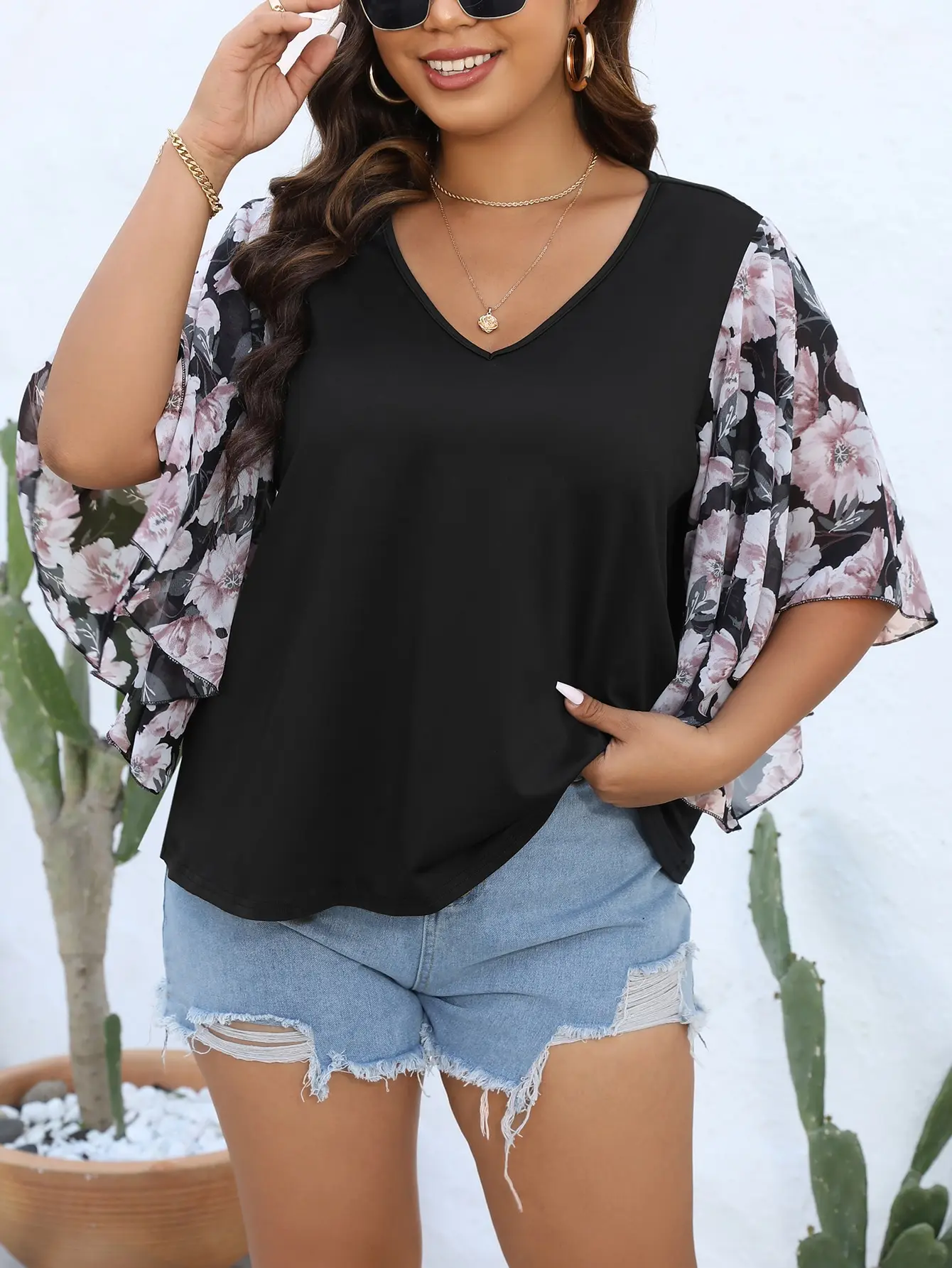 Women's Plus Size Floral Chiffon Batwing Sleeve Blouse, V Neck Casual Loose Top, Mixed Print Flowy Kimono Sleeve Shirt For Ladie
Women's Plus Size Floral Chiffon Batwing Sleeve Blouse, V Neck Casual Loose Top, Mixed Print Flowy Kimono Sleeve Shirt For Ladie