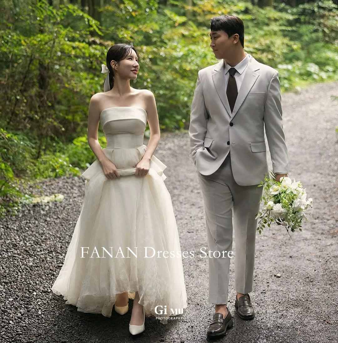 FANAN Strapless Korea Ivory A-Line Corset Wedding Dresses 웨딩드레스 Sleeveless Ball Gowns Customized Pretty Bride Gowns Plus Size
FANAN Strapless Korea Ivory A-Line Corset Wedding Dresses 웨딩드레스 Sleeveless Ball Gowns Customized Pretty Bride Gowns Plus Size