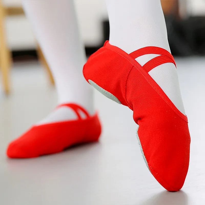 New Dancing Soft Bottom Ballet Shoes without Rope Yoga Folk Dance Practice Shoes Children's Women's Dance Performance Shoes
New Dancing Soft Bottom Ballet Shoes without Rope Yoga Folk Dance Practice Shoes Children's Women's Dance Performance Shoes