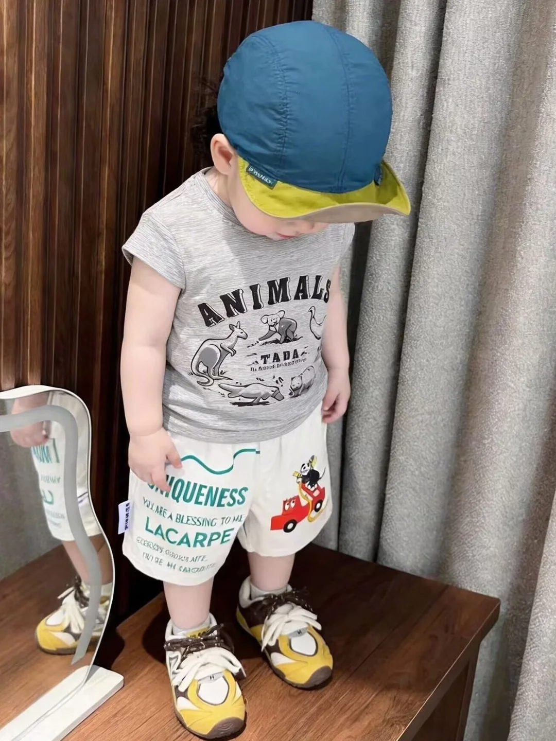 Boys Summer Casual Loose Short Sleeve Two-Piece Set Cartoon Shorts Breathable Comfortable Lightweight Easy-To-Wear Children's...
Boys Summer Casual Loose Short Sleeve Two-Piece Set Cartoon Shorts Breathable Comfortable Lightweight Easy-To-Wear Children's...