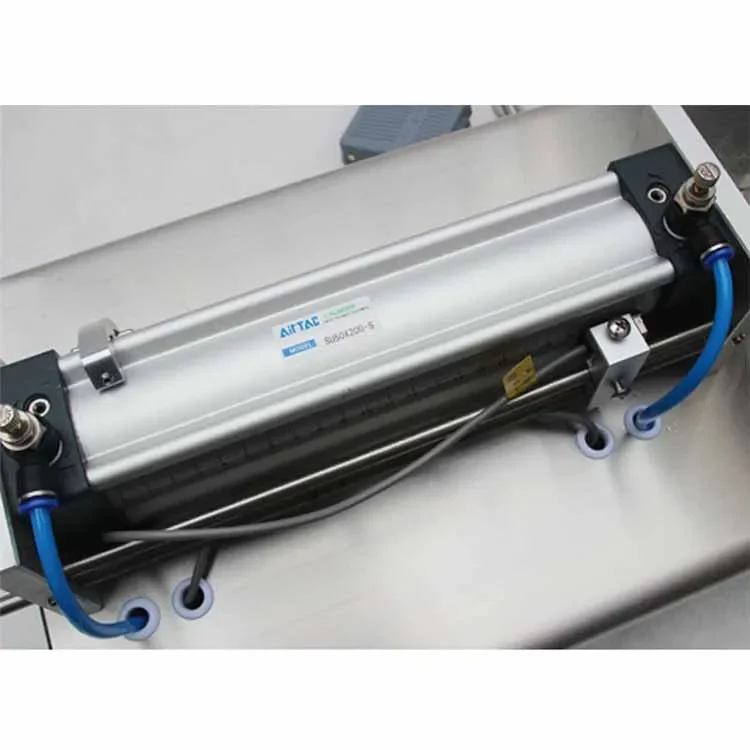 JYD Double Heads Semi Automatic Liquid Bottles Water Filler Machine Sugar Filling Machine Ketchup Alcohol Filling Machine
JYD Double Heads Semi Automatic Liquid Bottles Water Filler Machine Sugar Filling Machine Ketchup Alcohol Filling Machine