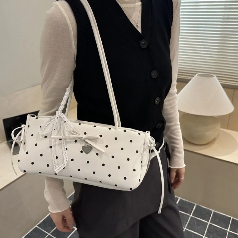 PU Polka Dot Shoulder Bag with Lace Ribbon Bow Decoration French Stick Handbag Anti-splash Water Large Capacity
PU Polka Dot Shoulder Bag with Lace Ribbon Bow Decoration French Stick Handbag Anti-splash Water Large Capacity