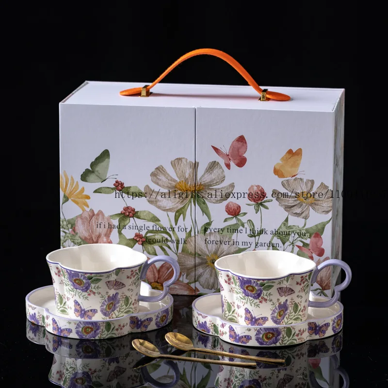 French Coffee Mug Set Elegant Gift Box for Women Bridesmaid Proposal Birthday Present Cups with Lids and Spoons
French Coffee Mug Set Elegant Gift Box for Women Bridesmaid Proposal Birthday Present Cups with Lids and Spoons
