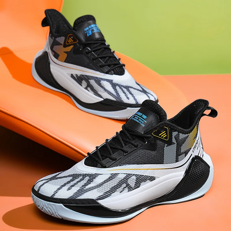 New Men Basketball Shoes Original Breathable Comfortable Non-Slip Training Sports Basketball Sneakers Male Shoes
New Men Basketball Shoes Original Breathable Comfortable Non-Slip Training Sports Basketball Sneakers Male Shoes