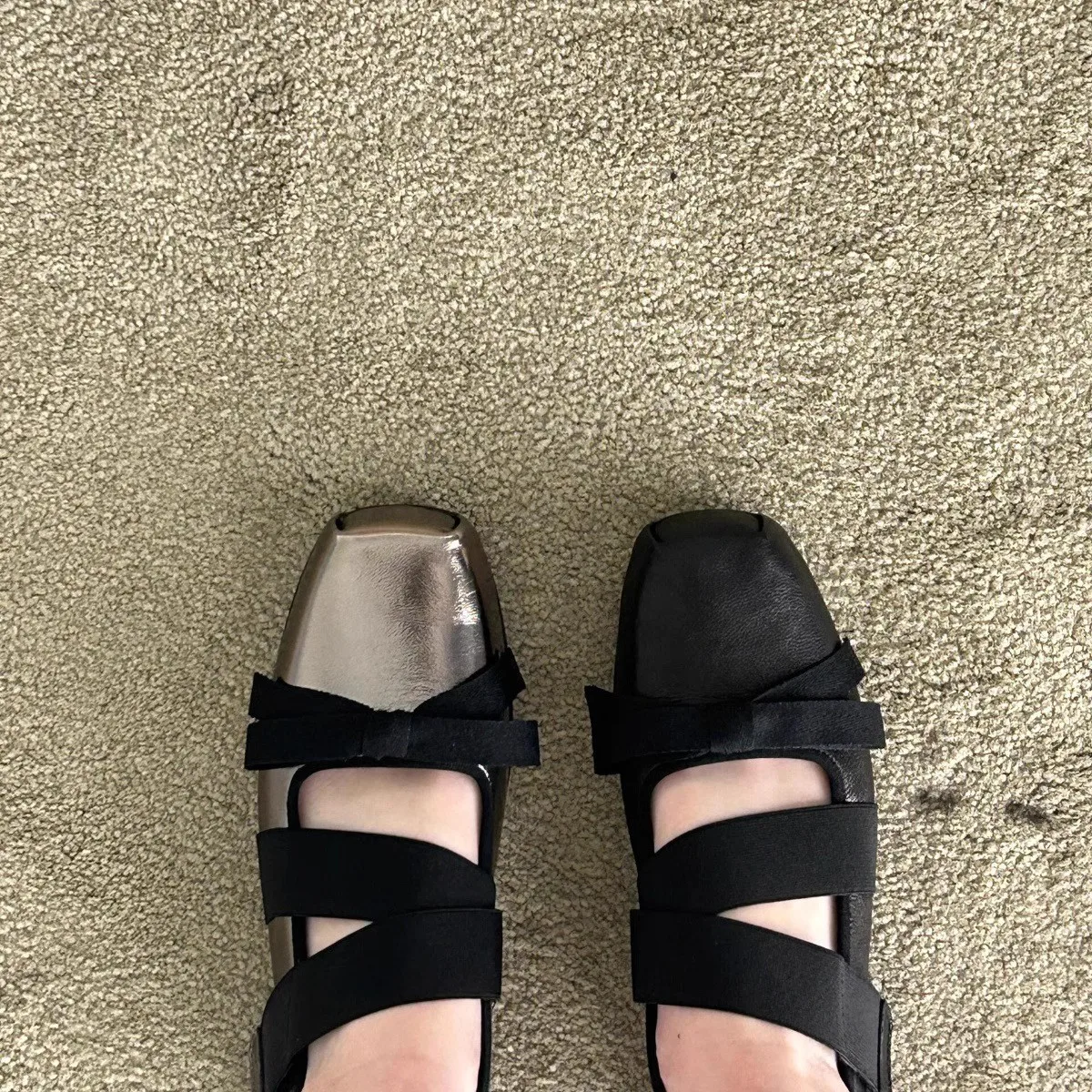 2024, весенние новые женские черные балетки с квадратным носком, толстой подошвой, на низком каблуке с галстуком-бабочкой, элегантные женские туфли без шнуровки
2024, весенние новые женские черные балетки с квадратным носком, толстой подошвой, на низком каблуке с галстуком-бабочкой, элегантные женские туфли без шнуровки