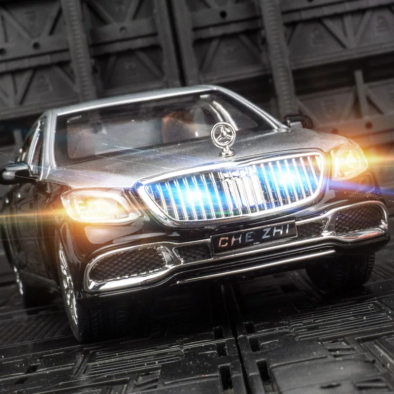1:24 simulation Mercedes Maybach S600 alloy car model ornament doors and the front hood and trunk door can also be opened
1:24 simulation Mercedes Maybach S600 alloy car model ornament doors and the front hood and trunk door can also be opened