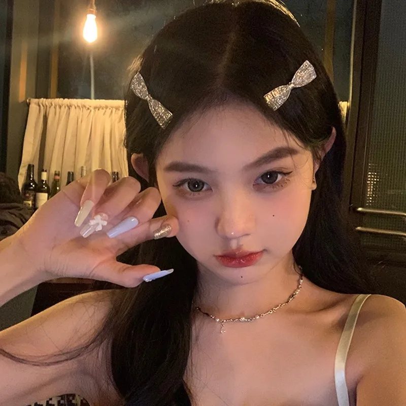 1Psc High Quality Rhinestone Hair Clip for Women Star Heart Butterfly Bow Side Duckbill Clip for Bangs Hair Accessory
1Psc High Quality Rhinestone Hair Clip for Women Star Heart Butterfly Bow Side Duckbill Clip for Bangs Hair Accessory