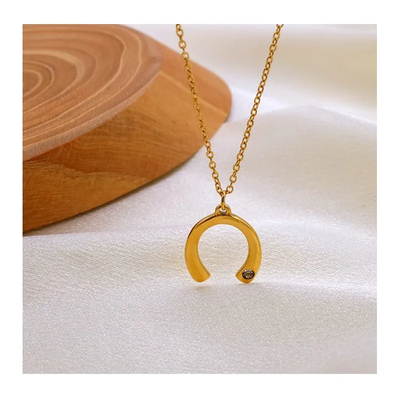 Wind Internet Celebrity with Collarbone Chain Gold High-end Titanium Steel Pendant Necklace Does Not Fade
Wind Internet Celebrity with Collarbone Chain Gold High-end Titanium Steel Pendant Necklace Does Not Fade