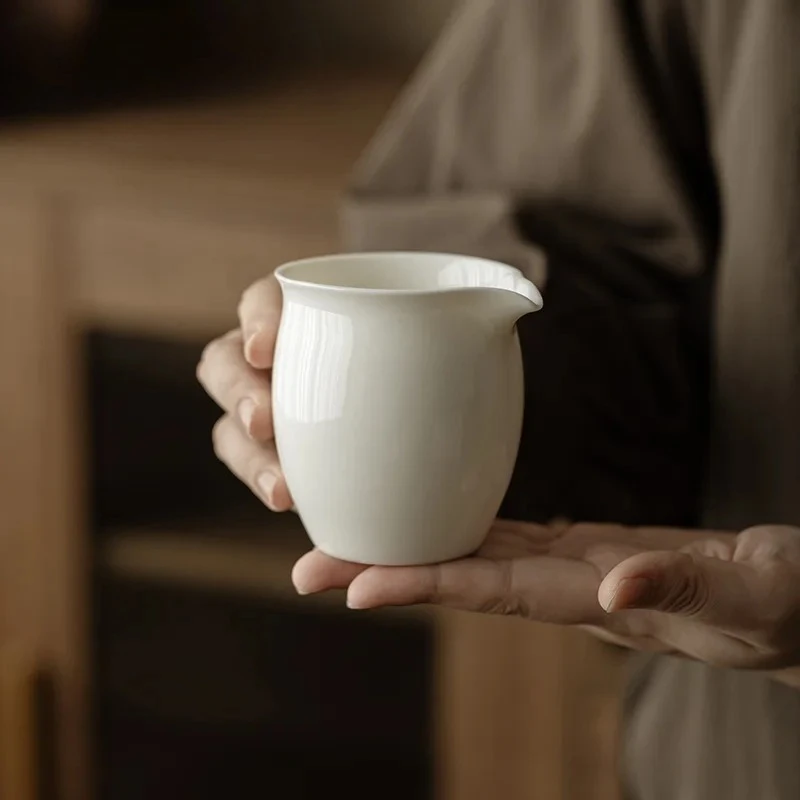 Sheep Fat Jade Porcelain Cup For Tea Sea Puer Maker Orcelain Household Vintage Cup Ceramic Kung Fu Set Tea Tool Tea Ceremony
Sheep Fat Jade Porcelain Cup For Tea Sea Puer Maker Orcelain Household Vintage Cup Ceramic Kung Fu Set Tea Tool Tea Ceremony