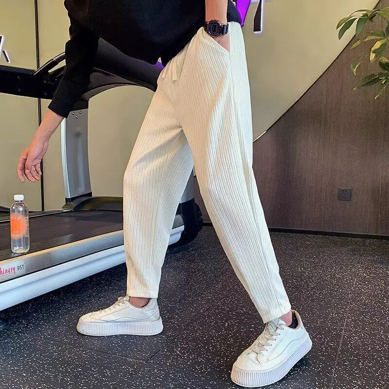 Новинка 2026, мужские повседневные брюки прямого кроя, модные вельветовые спортивные штаны в американском стиле Sle Spor, универсальные весенне-осенние брюки для отдыха...
Новинка 2026, мужские повседневные брюки прямого кроя, модные вельветовые спортивные штаны в американском стиле Sle Spor, универсальные весенне-осенние брюки для отдыха...