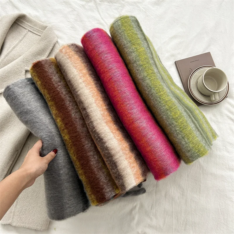 2025 Новый теплый зимний кашемировый шарф в полоску с узором из мохера, длинные шарфы с кисточками, клетчатая мягкая утолщенная шаль для женщин Wh249 
2025 Новый теплый зимний кашемировый шарф в полоску с узором из мохера, длинные шарфы с кисточками, клетчатая мягкая утолщенная шаль для женщин Wh249