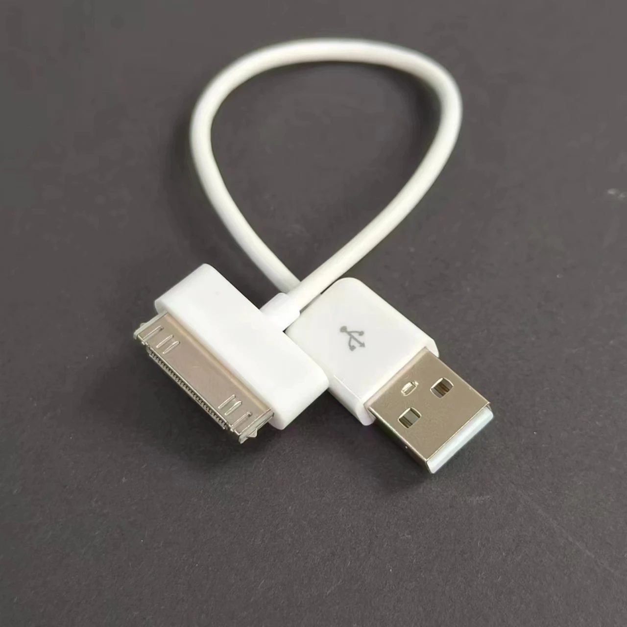 USB-кабель для зарядки и синхронизации данных для iPhone 3G 4 iPod Touch 4-го поколения 20 см
USB-кабель для зарядки и синхронизации данных для iPhone 3G 4 iPod Touch 4-го поколения 20 см