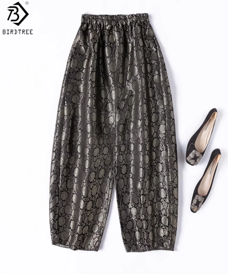 Birdtree 30MM 100% Mulberry Silk Pants,Women Jacquard Satin Elastic Waist Loose Lotus Printing Harem Pants, 2025 New P56016JF
Birdtree 30MM 100% Mulberry Silk Pants,Women Jacquard Satin Elastic Waist Loose Lotus Printing Harem Pants, 2025 New P56016JF