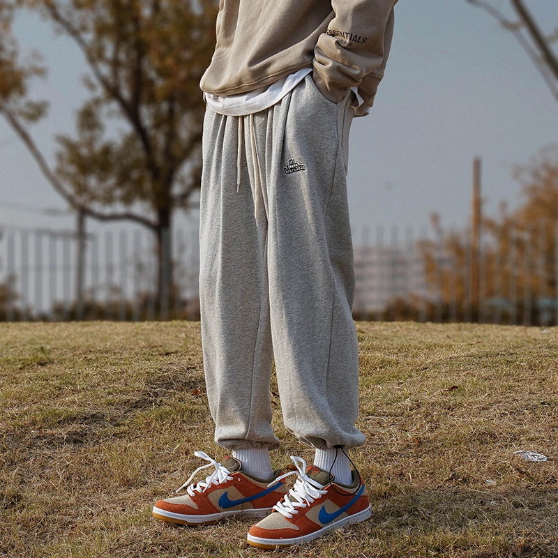 ey Casual Sports Pants for Men Spring Autumn New Sle Trendy All-Match Loose Dstring Trousers Youth Faion Brand
ey Casual Sports Pants for Men Spring Autumn New Sle Trendy All-Match Loose Dstring Trousers Youth Faion Brand