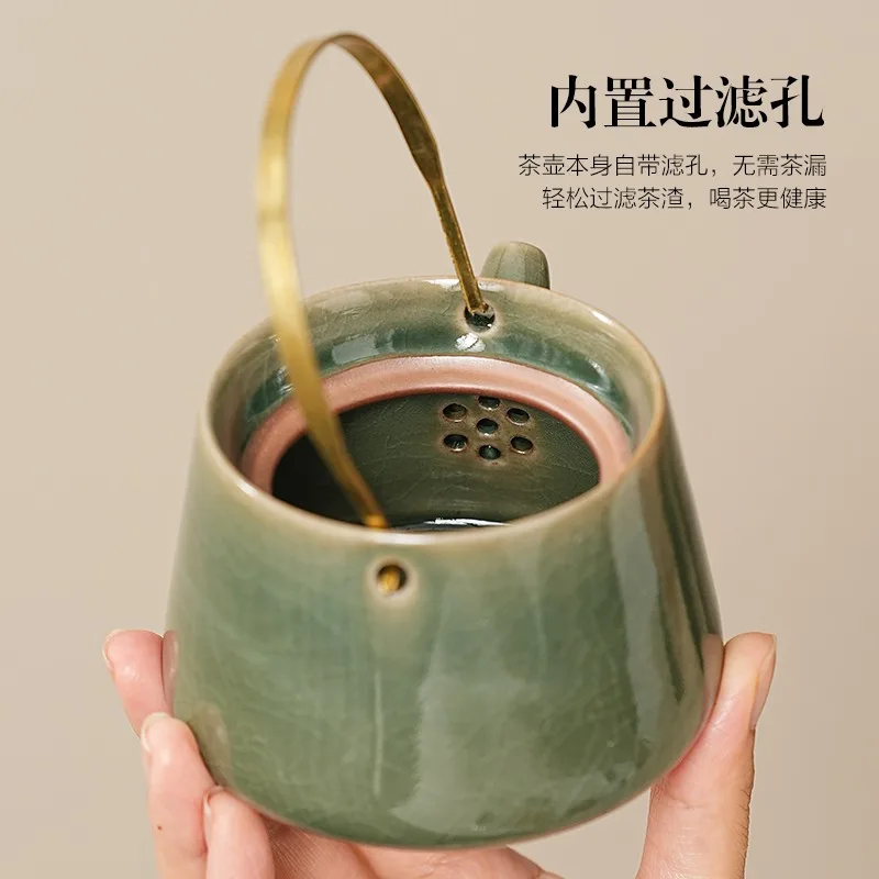 Tea set for home use, personal use, single two person drinking, dormitory, hotel, Kung Fu, lifting beam pot
Tea set for home use, personal use, single two person drinking, dormitory, hotel, Kung Fu, lifting beam pot