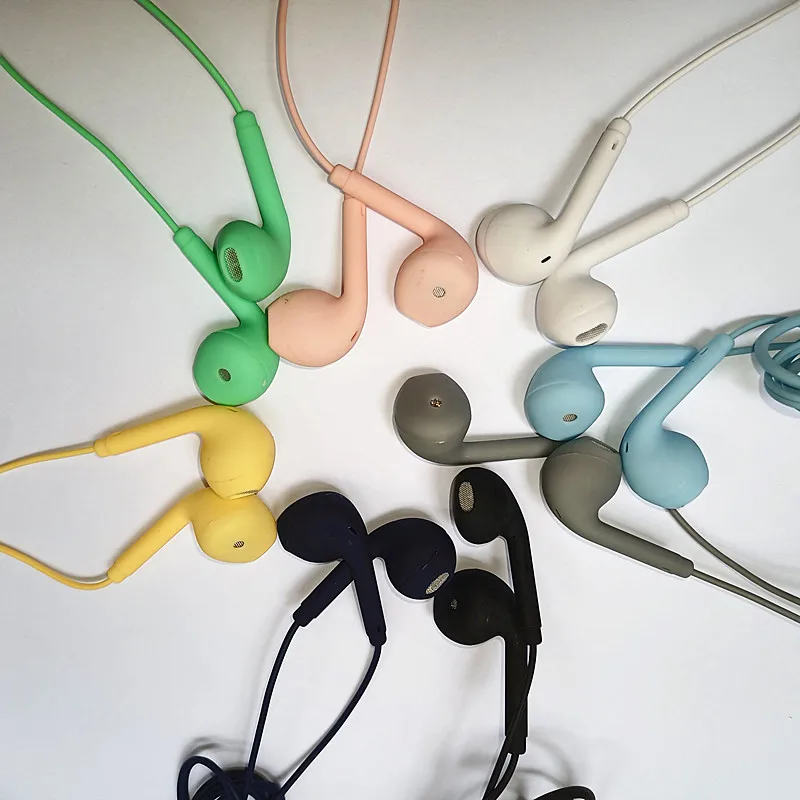 100 Pcs Fashion Wired Super Bass With Built-in Microphone 3.5mm In-Ear Earphone Hands Free 8 Colors For MP3 MP4 Phones Earbuds
100 Pcs Fashion Wired Super Bass With Built-in Microphone 3.5mm In-Ear Earphone Hands Free 8 Colors For MP3 MP4 Phones Earbuds