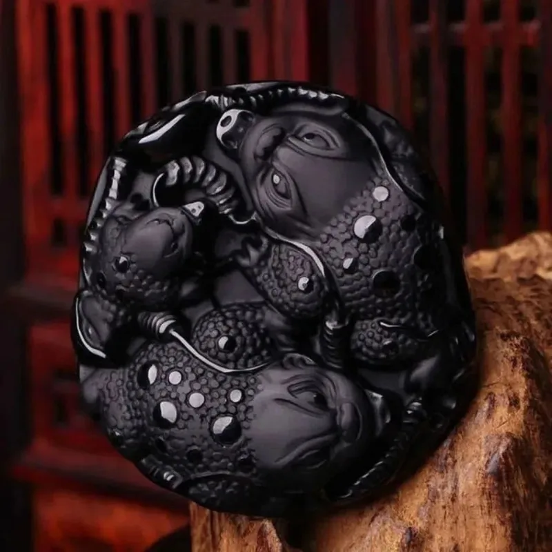 Натуральный обсидиан, трехногая золотая жаба, модная универсальная подвеска с тремя зубцами, ювелирные изделия, популярный модный стиль
Натуральный обсидиан, трехногая золотая жаба, модная универсальная подвеска с тремя зубцами, ювелирные изделия, популярный модный стиль