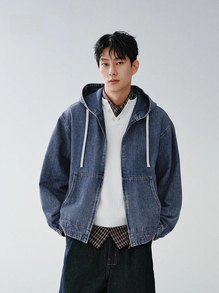 Мужская джинсовая куртка Semir в стиле ретро, свободного кроя, с капюшоном, эластичная, уличная, стильная, весенняя новинка, из смесовой хлопковой ткани
Мужская джинсовая куртка Semir в стиле ретро, свободного кроя, с капюшоном, эластичная, уличная, стильная, весенняя новинка, из смесовой хлопковой ткани