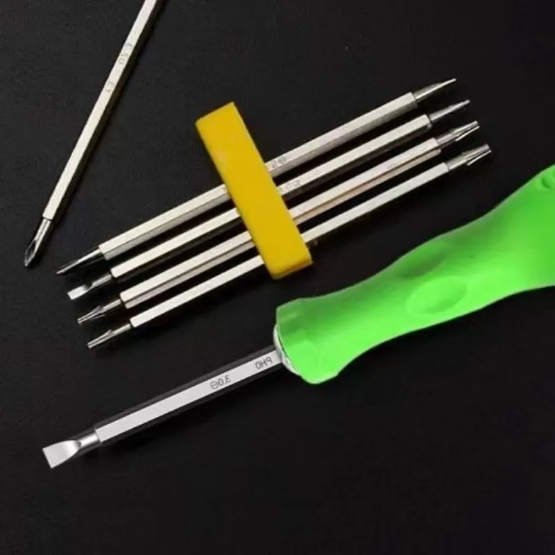 1 Set 12 in 1 Magnetic Screwdriver Set Cross Flat Shaped Screwdriver Head Multifunctional Precision Handheld Maintenance Tool
1 Set 12 in 1 Magnetic Screwdriver Set Cross Flat Shaped Screwdriver Head Multifunctional Precision Handheld Maintenance Tool