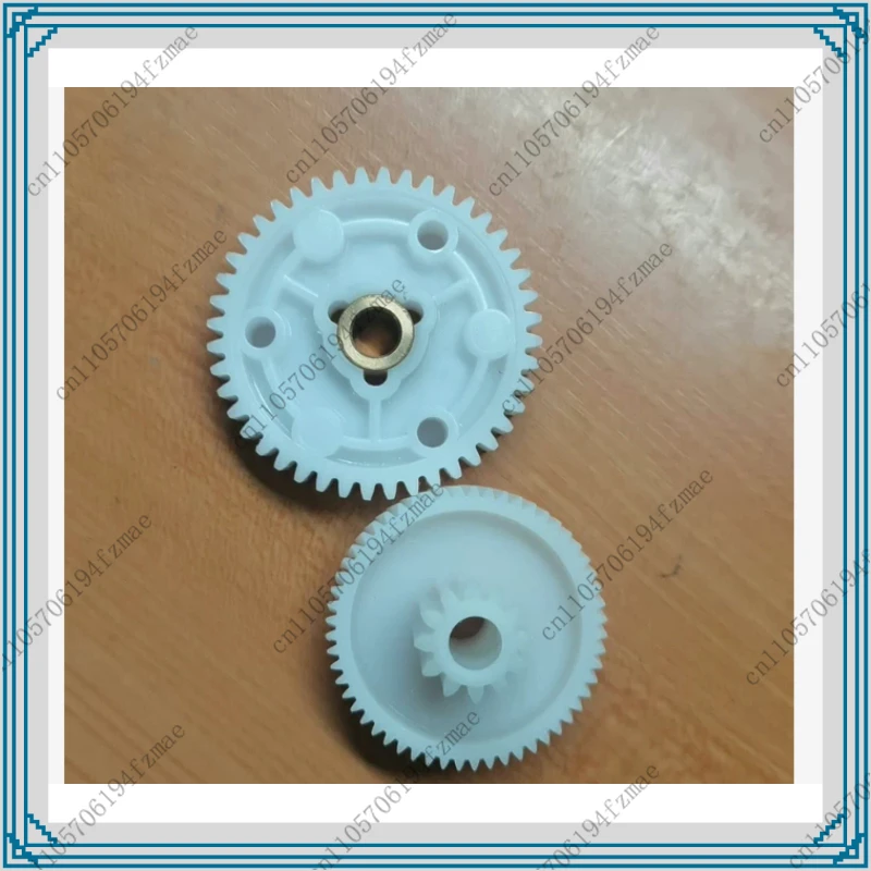Комплект шестерен для кофемолок EC9155, EC9255, EC9335, EC9665 (запчасти для кофемашин)
Комплект шестерен для кофемолок EC9155, EC9255, EC9335, EC9665 (запчасти для кофемашин)