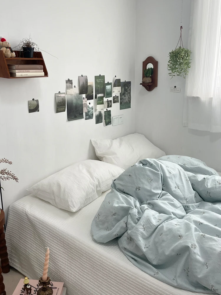 Pure Cotton Floral Print Duvet Cover Single Piece 40 Thread Count 150x200x230cm Vintage Style Warm Quilt Cover
Pure Cotton Floral Print Duvet Cover Single Piece 40 Thread Count 150x200x230cm Vintage Style Warm Quilt Cover