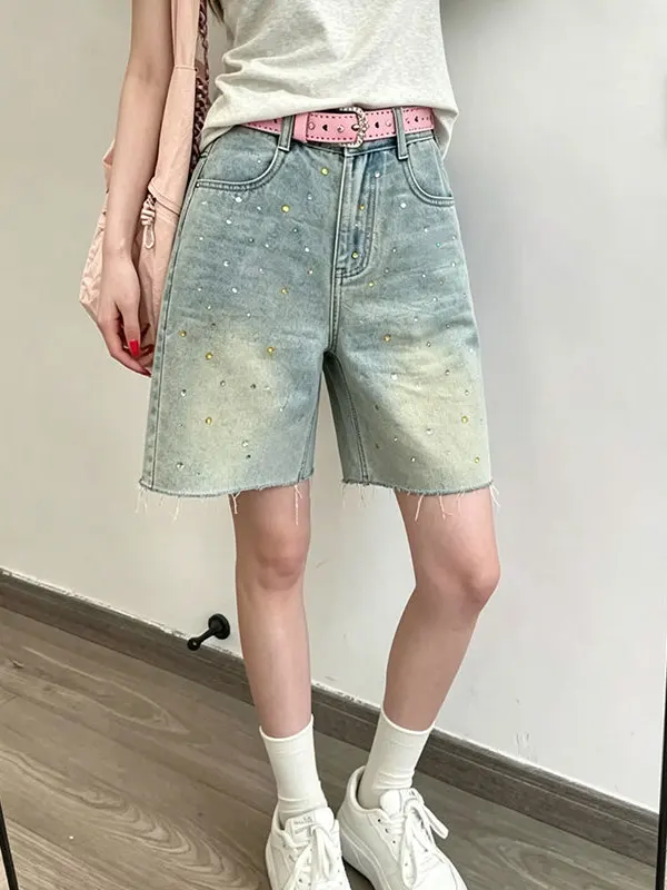Summer Vintage Rhinestone Denim Shorts Women's High Waist Wide Leg Five-Quarter Length Slimming Effect American Design
Summer Vintage Rhinestone Denim Shorts Women's High Waist Wide Leg Five-Quarter Length Slimming Effect American Design