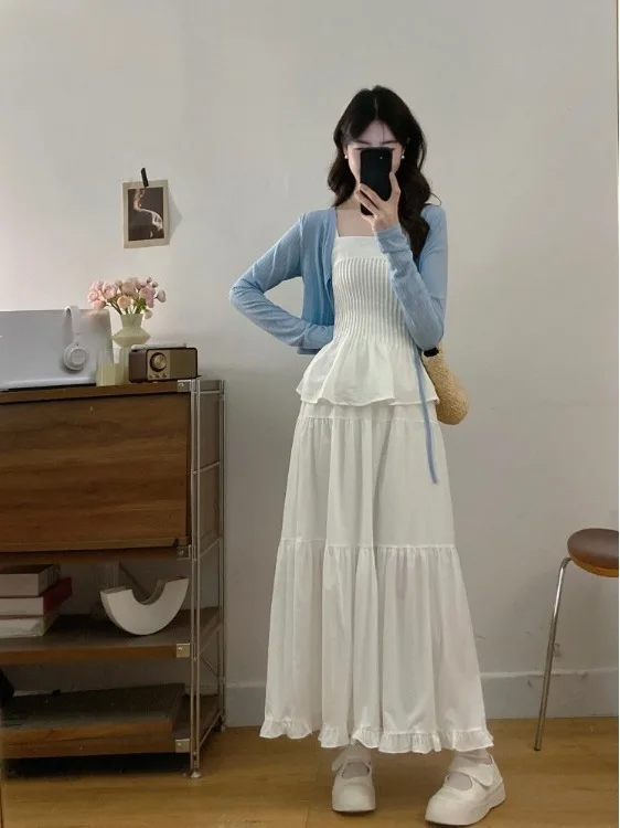 Sweet Style plus Size Women's Summer New High Waist Half Skirt Set with Ruffle Detail Strap Top And Skirt Matching
Sweet Style plus Size Women's Summer New High Waist Half Skirt Set with Ruffle Detail Strap Top And Skirt Matching