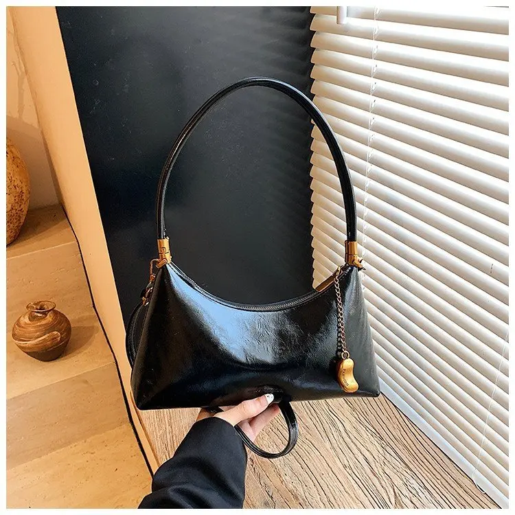 2025 Waxed Leather Underarm Bag, Luxe Shoulder Purse for Women, Vintage Crossbody Tote, Versatile Day to Night Bag, Textured
2025 Waxed Leather Underarm Bag, Luxe Shoulder Purse for Women, Vintage Crossbody Tote, Versatile Day to Night Bag, Textured