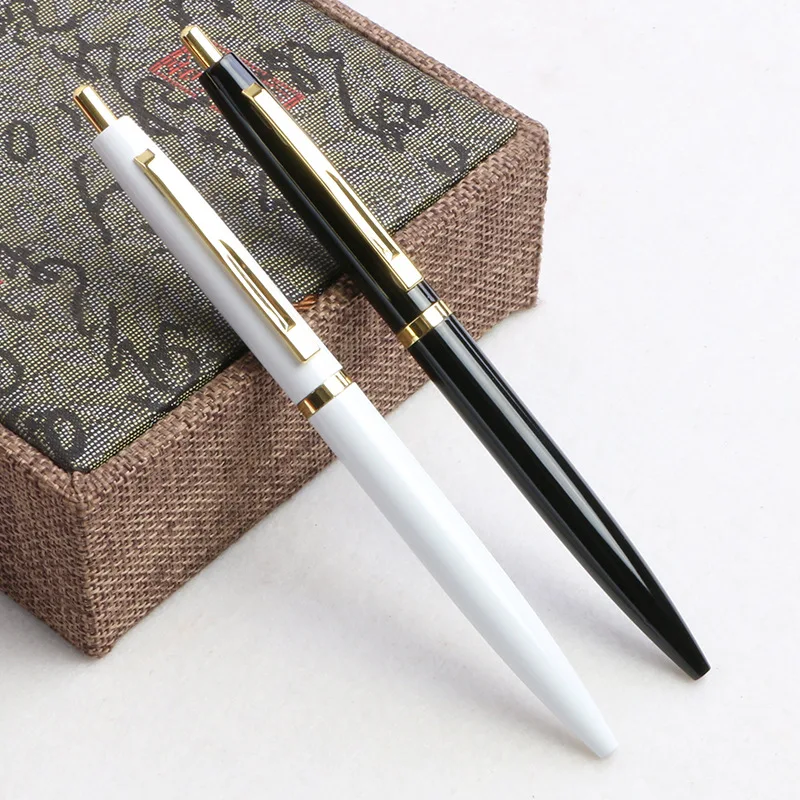 Retractable solid color gel pen, retractable black bullet tip student signature pen, business wholesale office gel pen
Retractable solid color gel pen, retractable black bullet tip student signature pen, business wholesale office gel pen