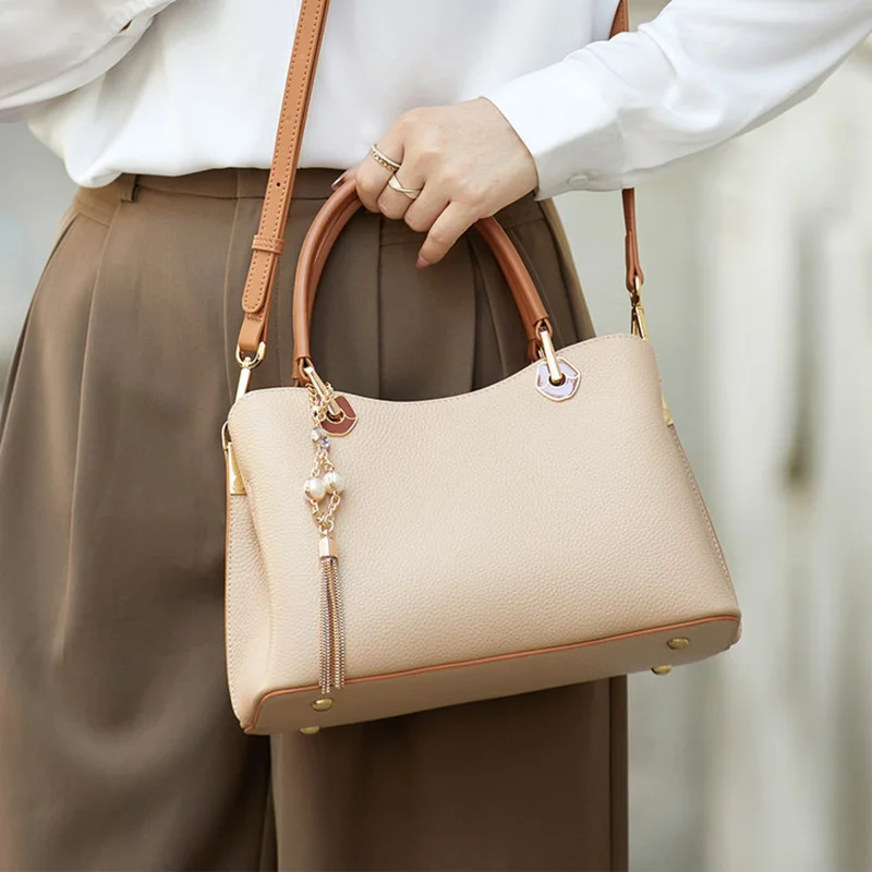 Hot ZOOLER Fashion Woman Bag Full Genuine Leather Shoulder Bags for Businesswomen Real Cow Handbags Purses Bolsa Feminina #wg383
Hot ZOOLER Fashion Woman Bag Full Genuine Leather Shoulder Bags for Businesswomen Real Cow Handbags Purses Bolsa Feminina #wg383