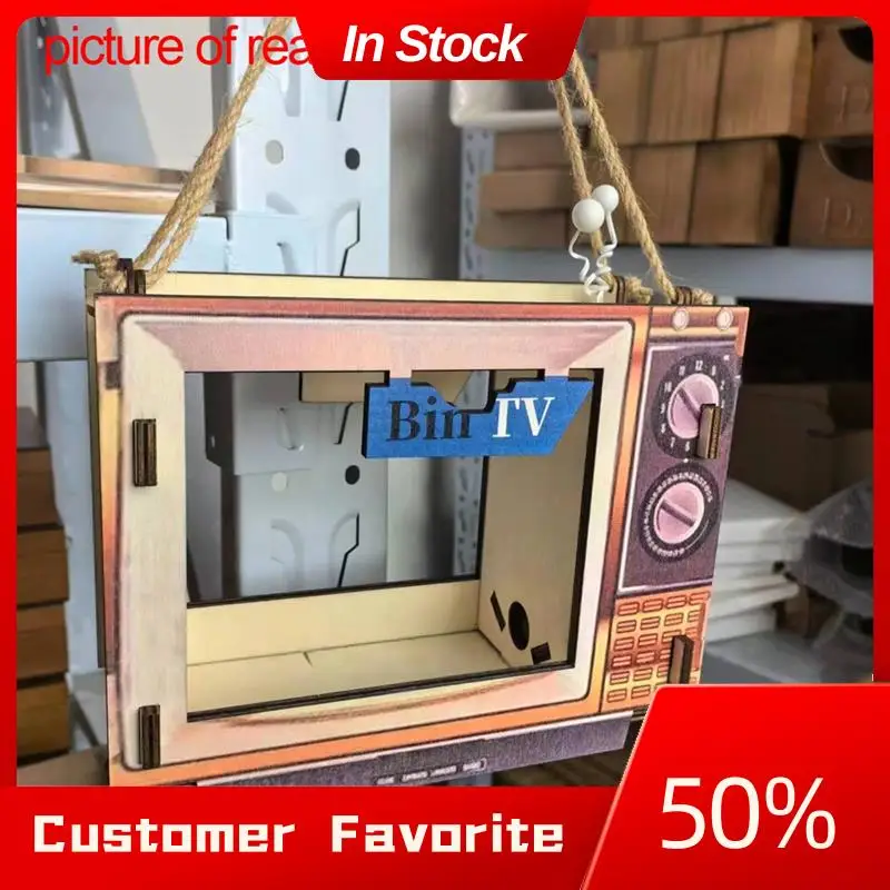Top Sale Unique TV Shaped Bird Feeder Wooden Large Capacity Handmade Wild Birds Feeder Weatherproof Bird Feeders
Top Sale Unique TV Shaped Bird Feeder Wooden Large Capacity Handmade Wild Birds Feeder Weatherproof Bird Feeders