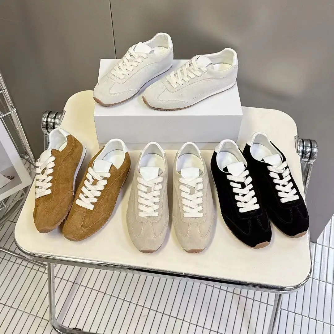Designer 2026 New Dexun Shoes Couple Leather Lace-up Women's Shoes Casual Shoes Comfortable and Versatile Sports Shoes
Designer 2026 New Dexun Shoes Couple Leather Lace-up Women's Shoes Casual Shoes Comfortable and Versatile Sports Shoes