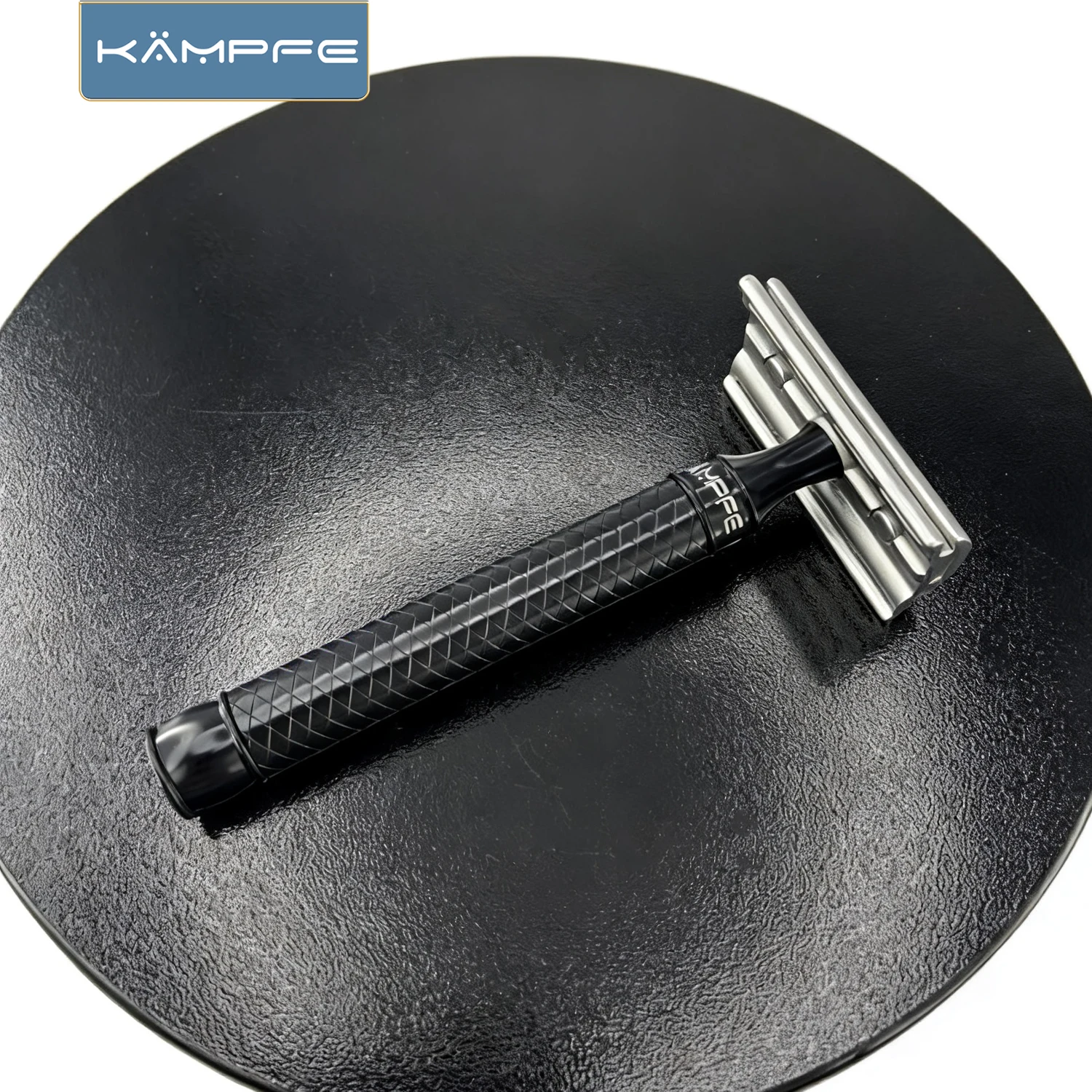 KAMPFE Manual Double Edge Safety Razor Shaving Razor Aluminum Alloy Closed Comb Shaver Beard razor Father’s Day gift
KAMPFE Manual Double Edge Safety Razor Shaving Razor Aluminum Alloy Closed Comb Shaver Beard razor Father’s Day gift