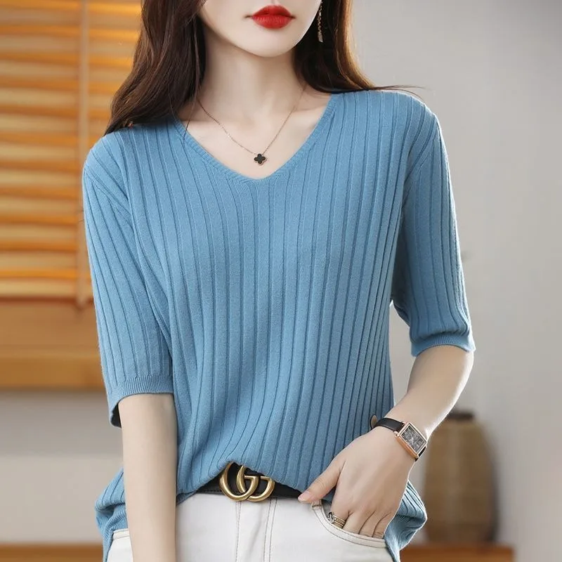 Elegant V-neck Pullover Sweater Spring Summer Ribbed Short Sleeve Top Solid Color Basic Korean Fashion Style Women Clothing
Elegant V-neck Pullover Sweater Spring Summer Ribbed Short Sleeve Top Solid Color Basic Korean Fashion Style Women Clothing