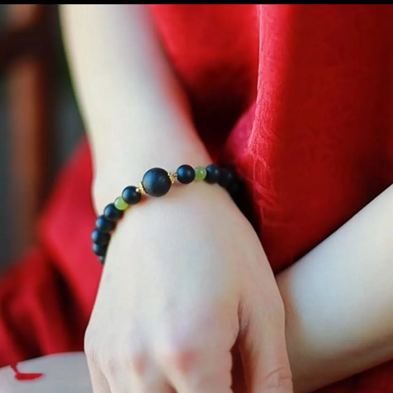 Osmanthus Extract and Fragrant Beads Handmade Rope Bracelet 0.8cm Single Loop Bracelet Handmade Rope Gift Tranquil and Tranquil
Osmanthus Extract and Fragrant Beads Handmade Rope Bracelet 0.8cm Single Loop Bracelet Handmade Rope Gift Tranquil and Tranquil